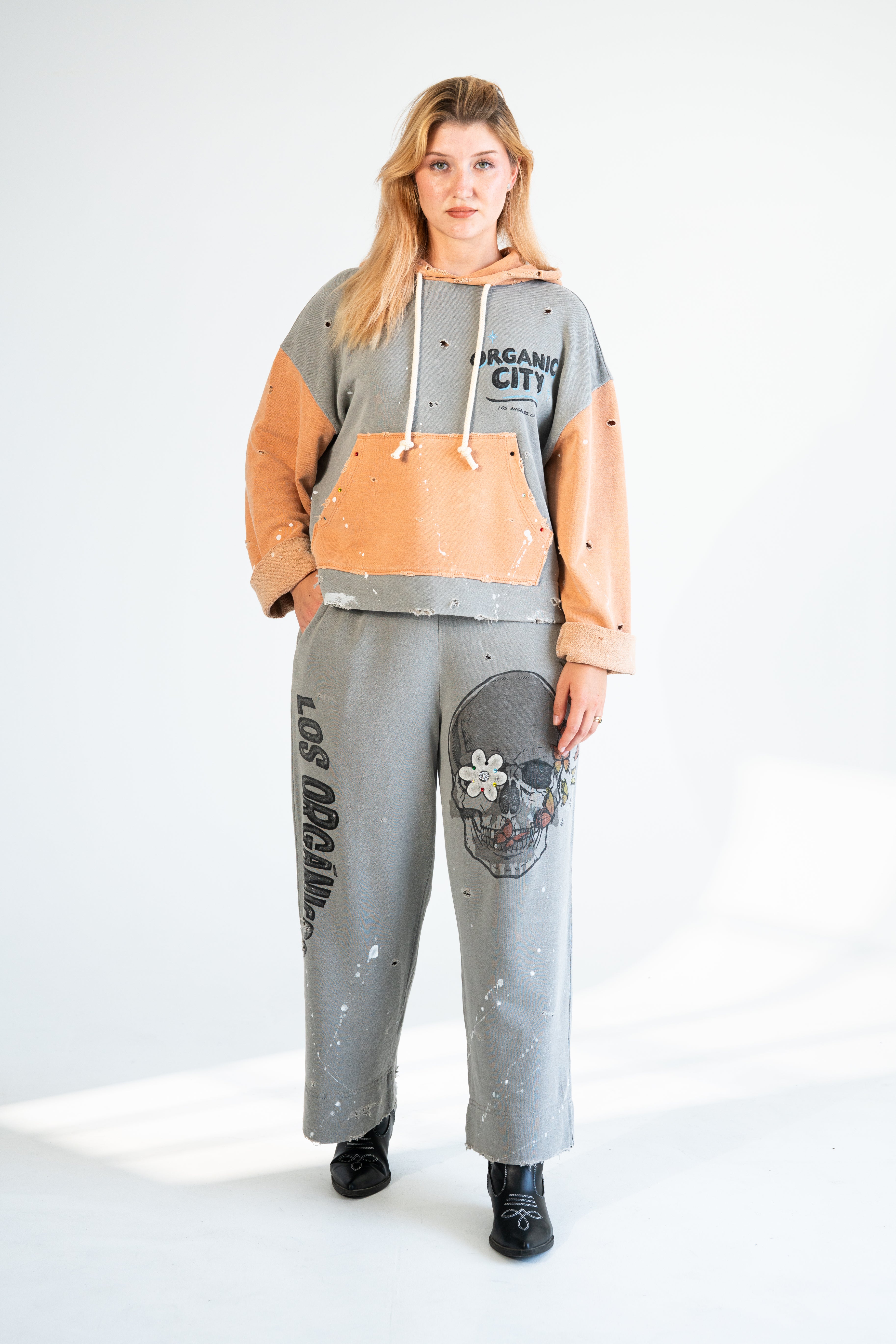 Organic City Cropped Hoodie – Coconut Charcoal & Red Clay