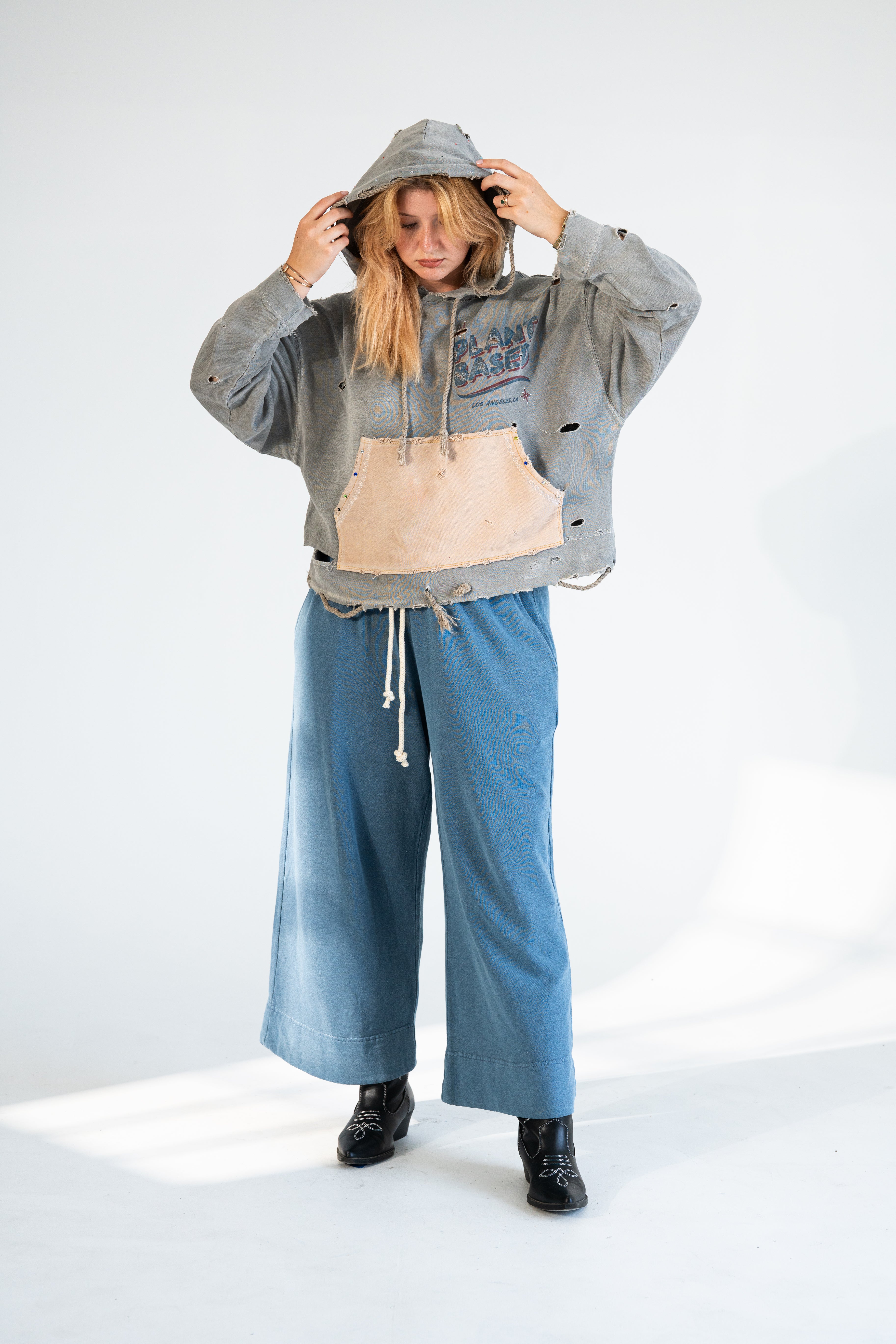 Human Power Vintage Cropped Hoodie – Coconut Charcoal